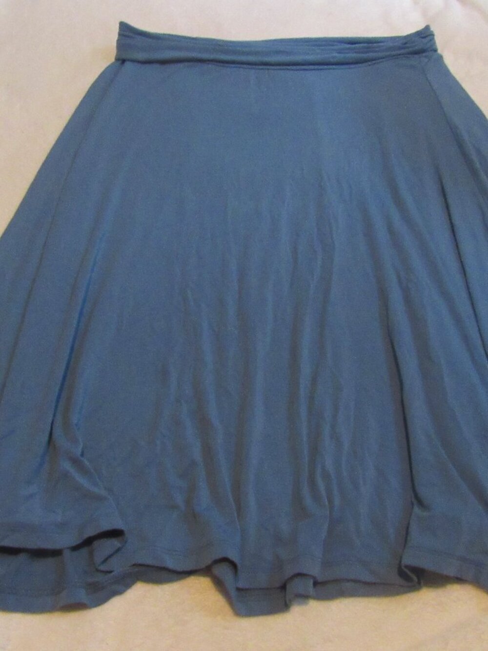 Lock & Love Blue Midi Skirt Size XXL USED